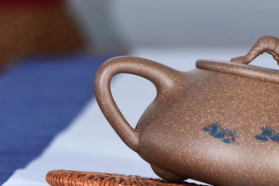 戚志君作品 虾趣石瓢