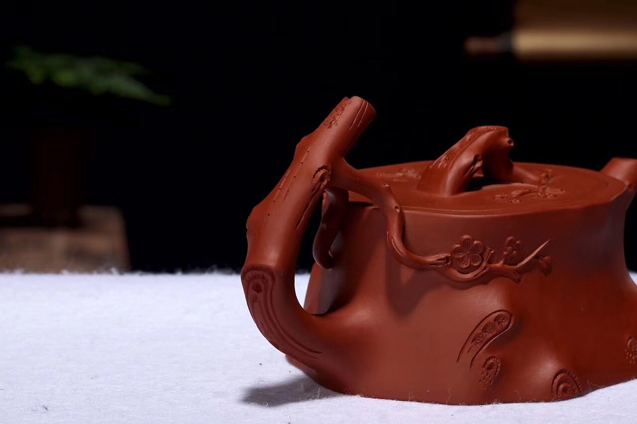刘蓉萍作品 梅桩