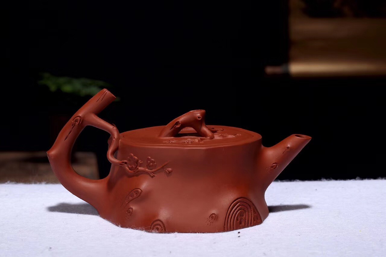 刘蓉萍作品 梅桩