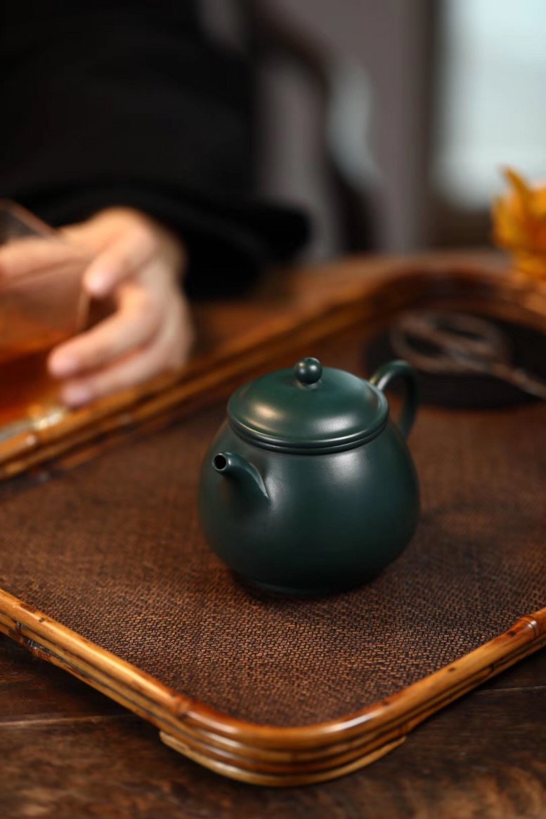 孙悦作品 潘壶