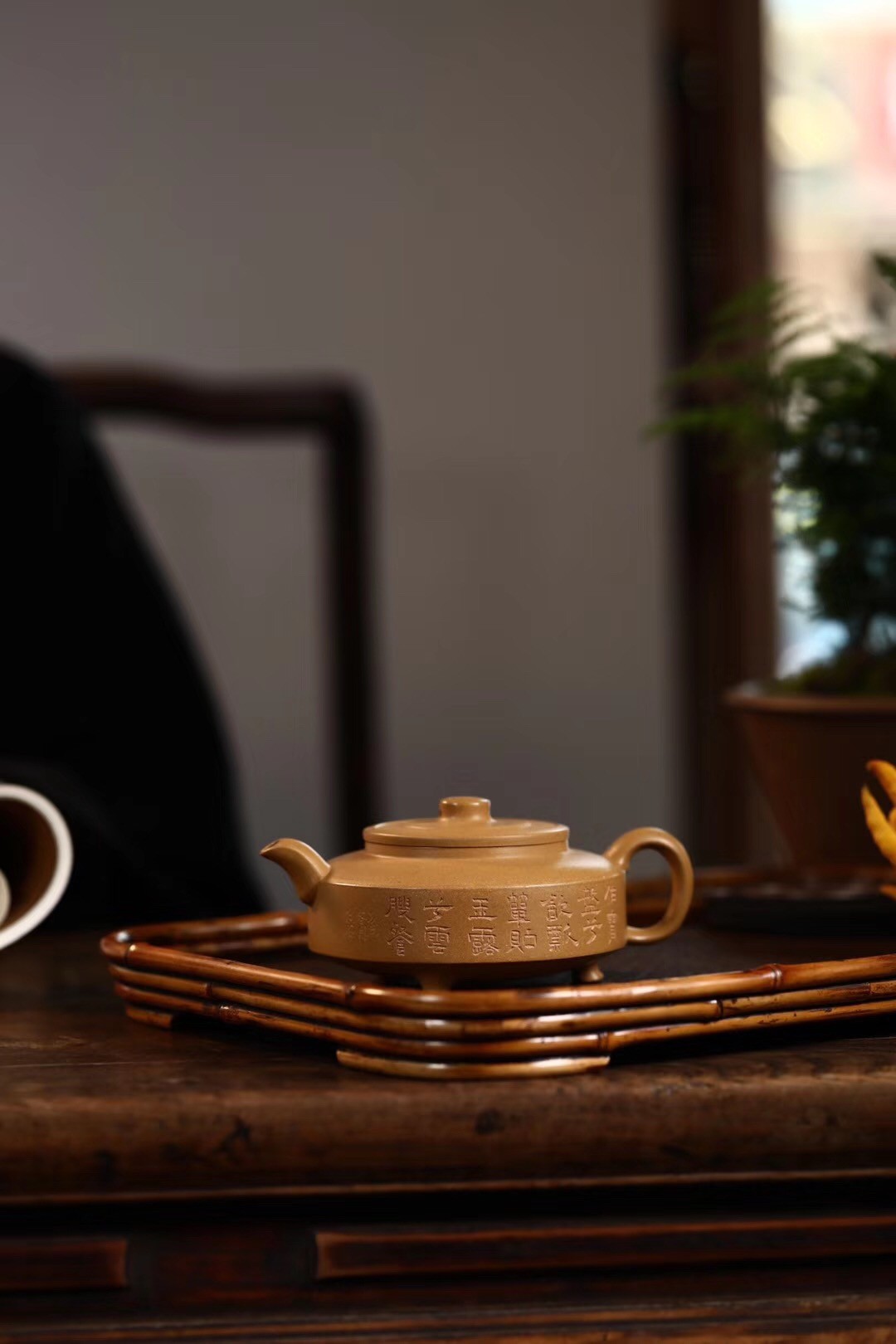 许时娟作品 三足周盘