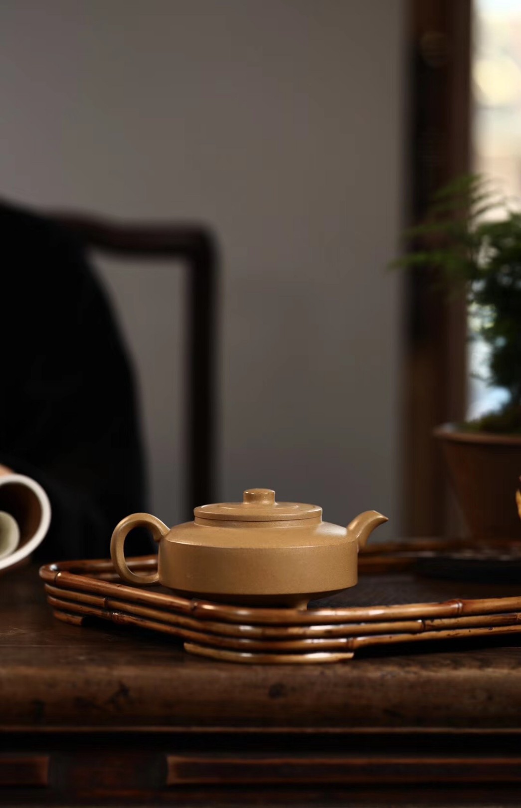 许时娟作品 三足周盘
