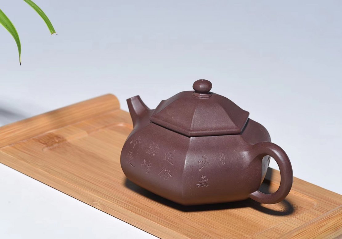 刘蓉萍作品 六方容天