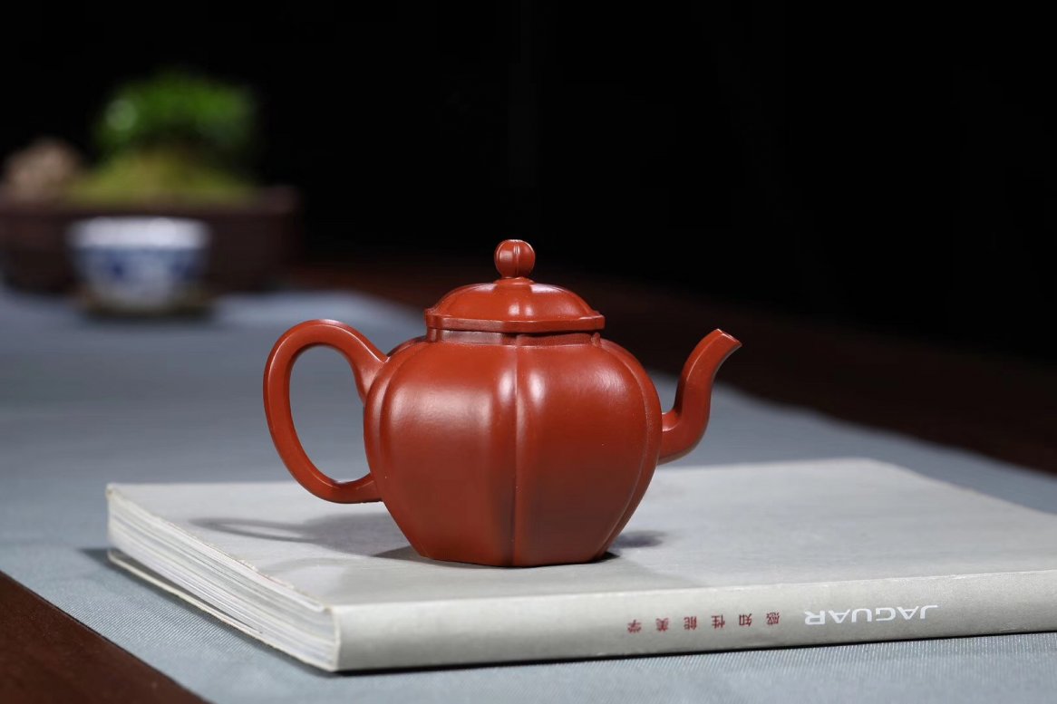 杨军保作品 葵掇球