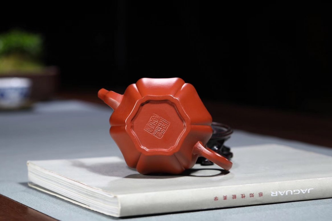 杨军保作品 葵掇球