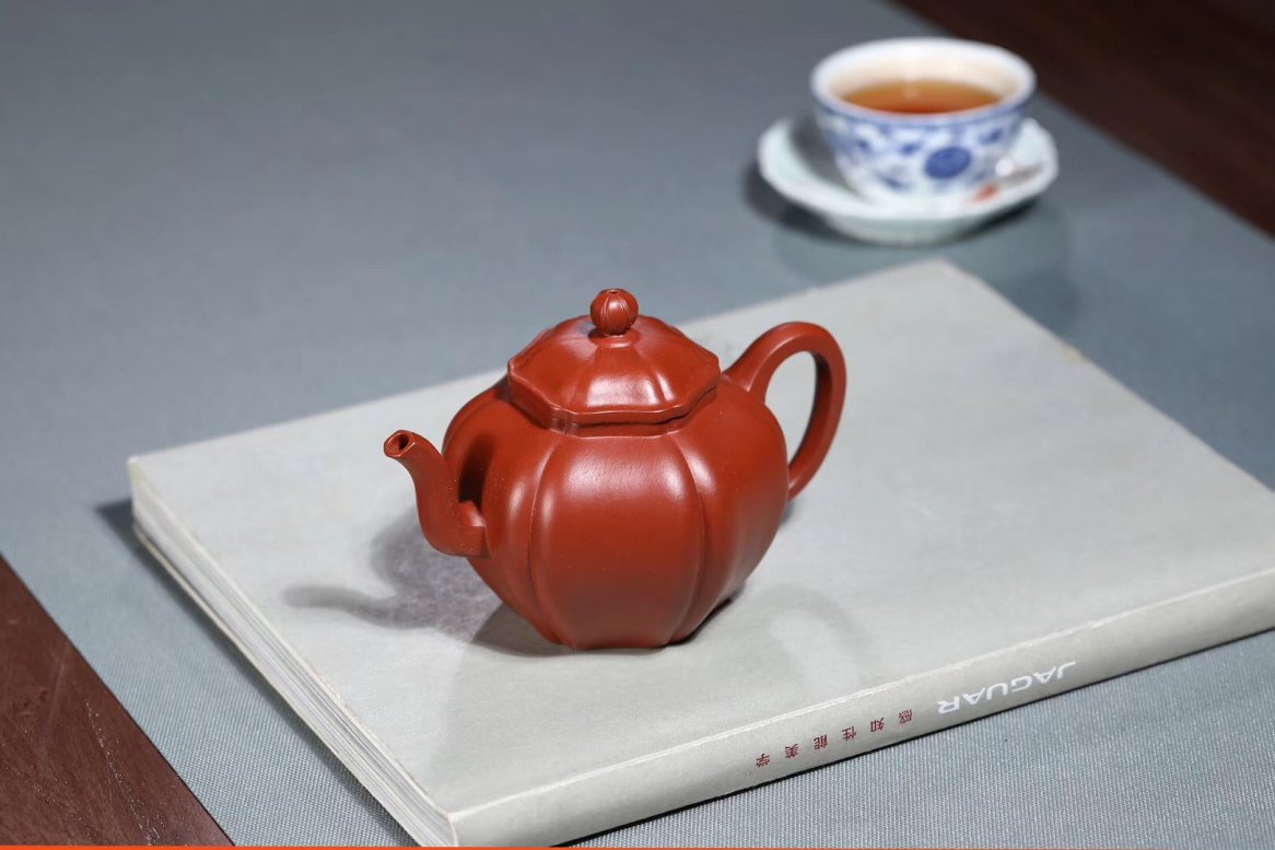 杨军保作品 葵掇球