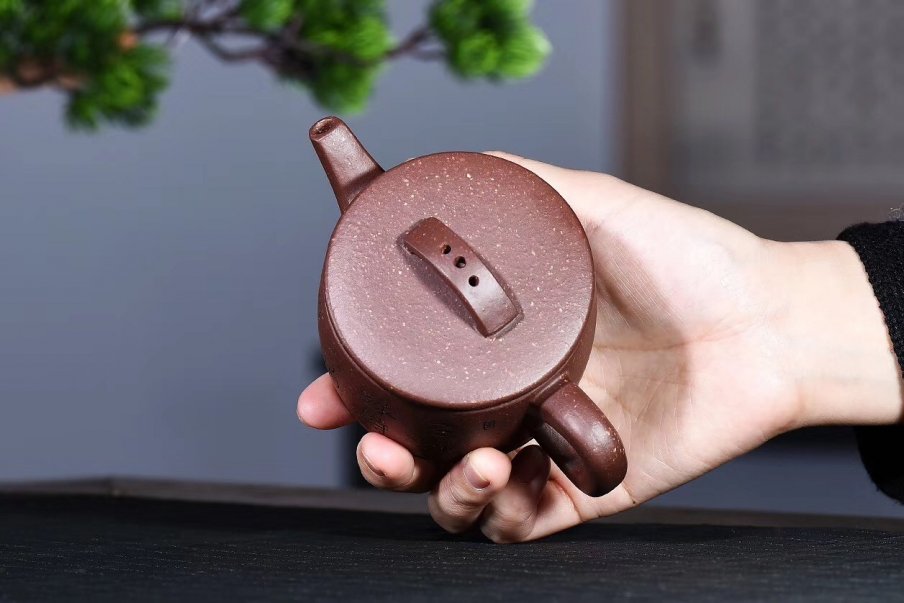 戚志君作品 汉瓦
