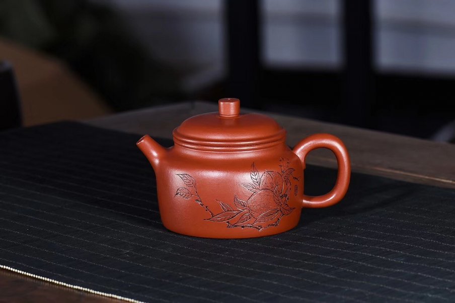 戚志君作品 德钟