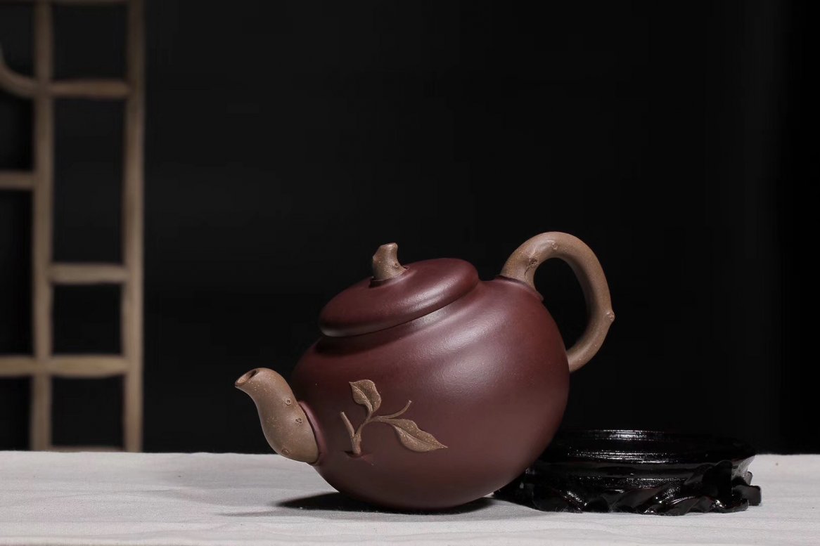 杨军保作品 双色新芽