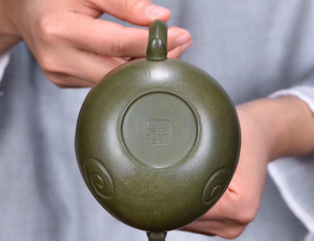 朱鸿钧作品 凤舞新铭茶具