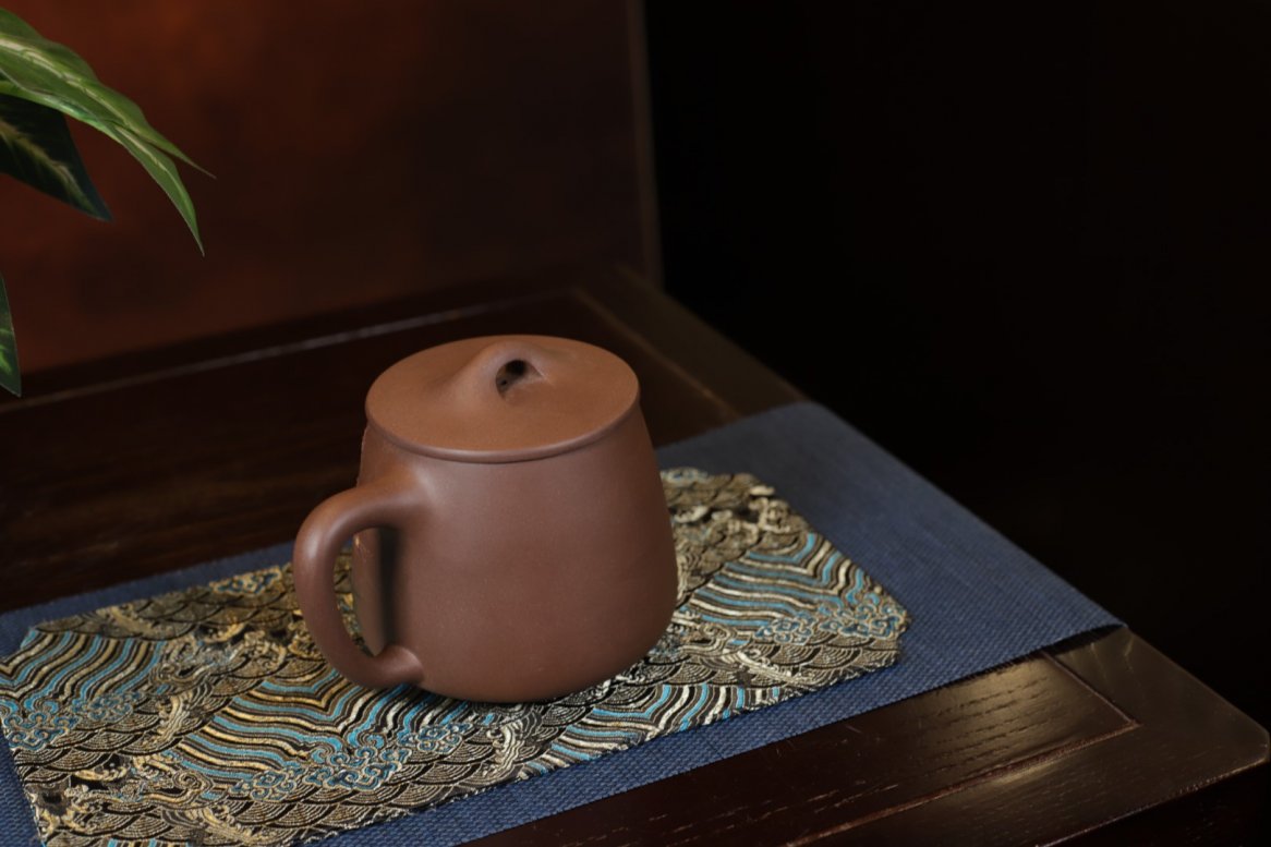 陈伟宝作品 松林盖杯