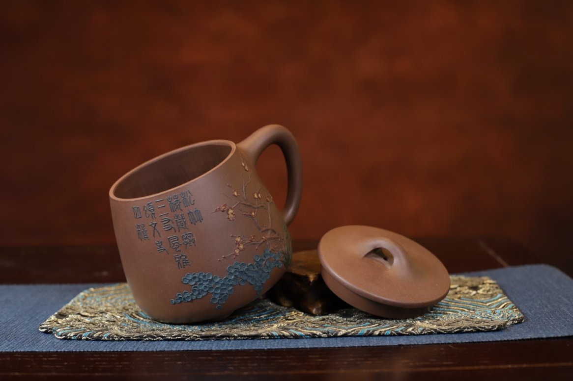 陈伟宝作品 松林盖杯