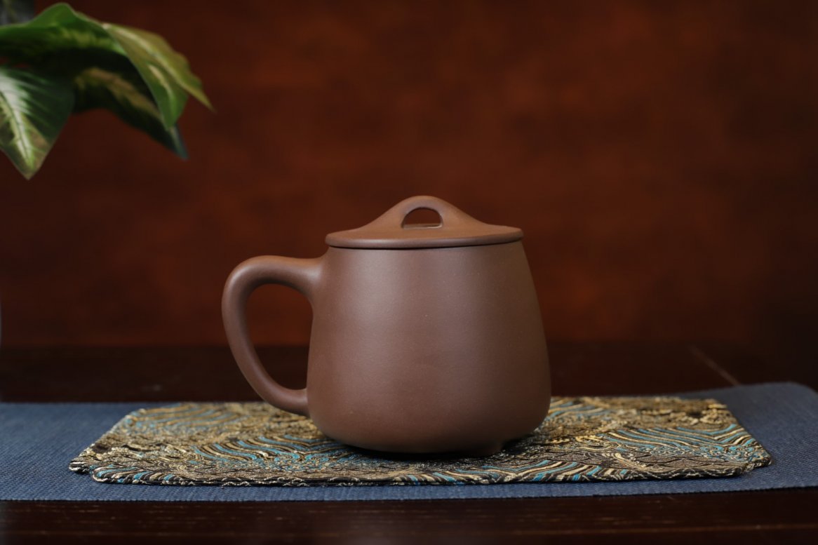 陈伟宝作品 松林盖杯