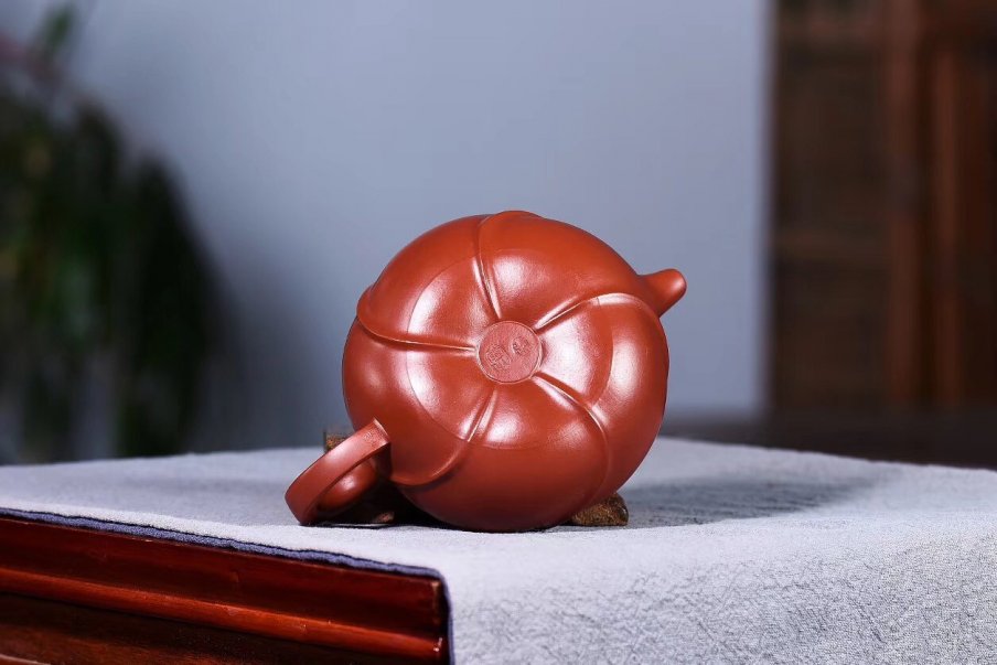 张菊仙作品 含苞待放