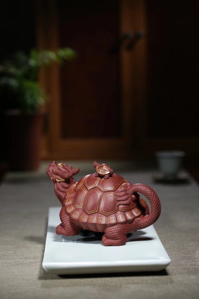 张伟军作品 金龟出海