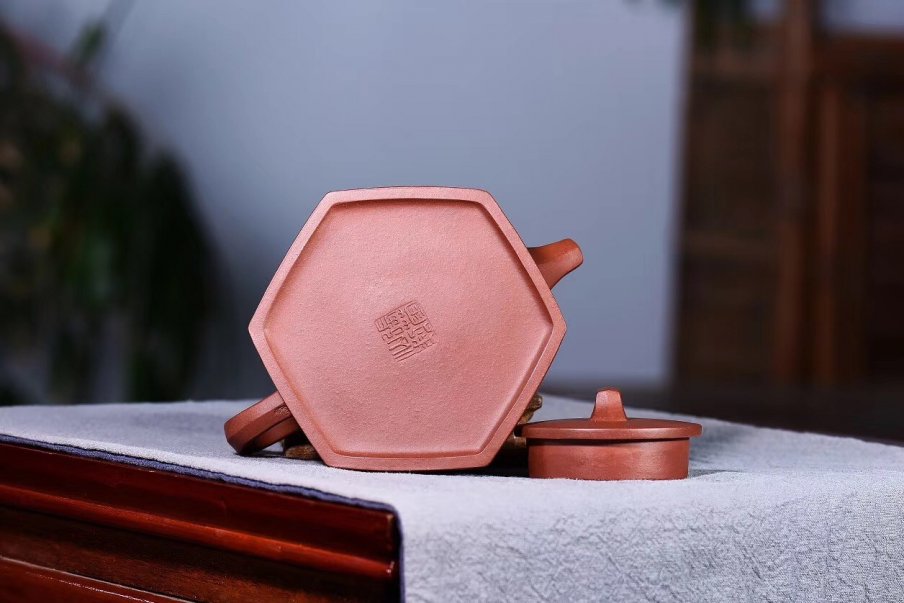张菊仙作品 六方荣华
