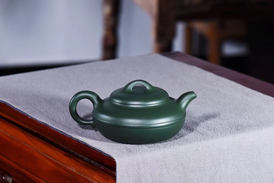 戚志君作品 线圆