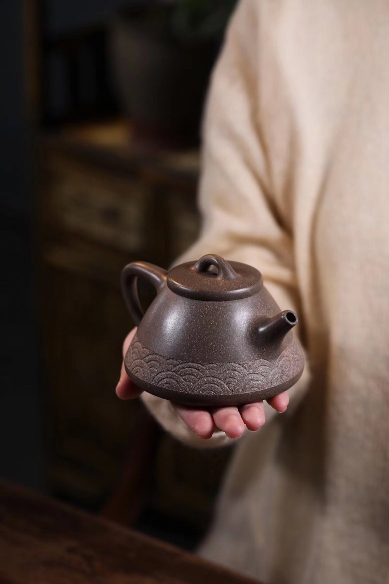 戚志君作品 子冶石瓢