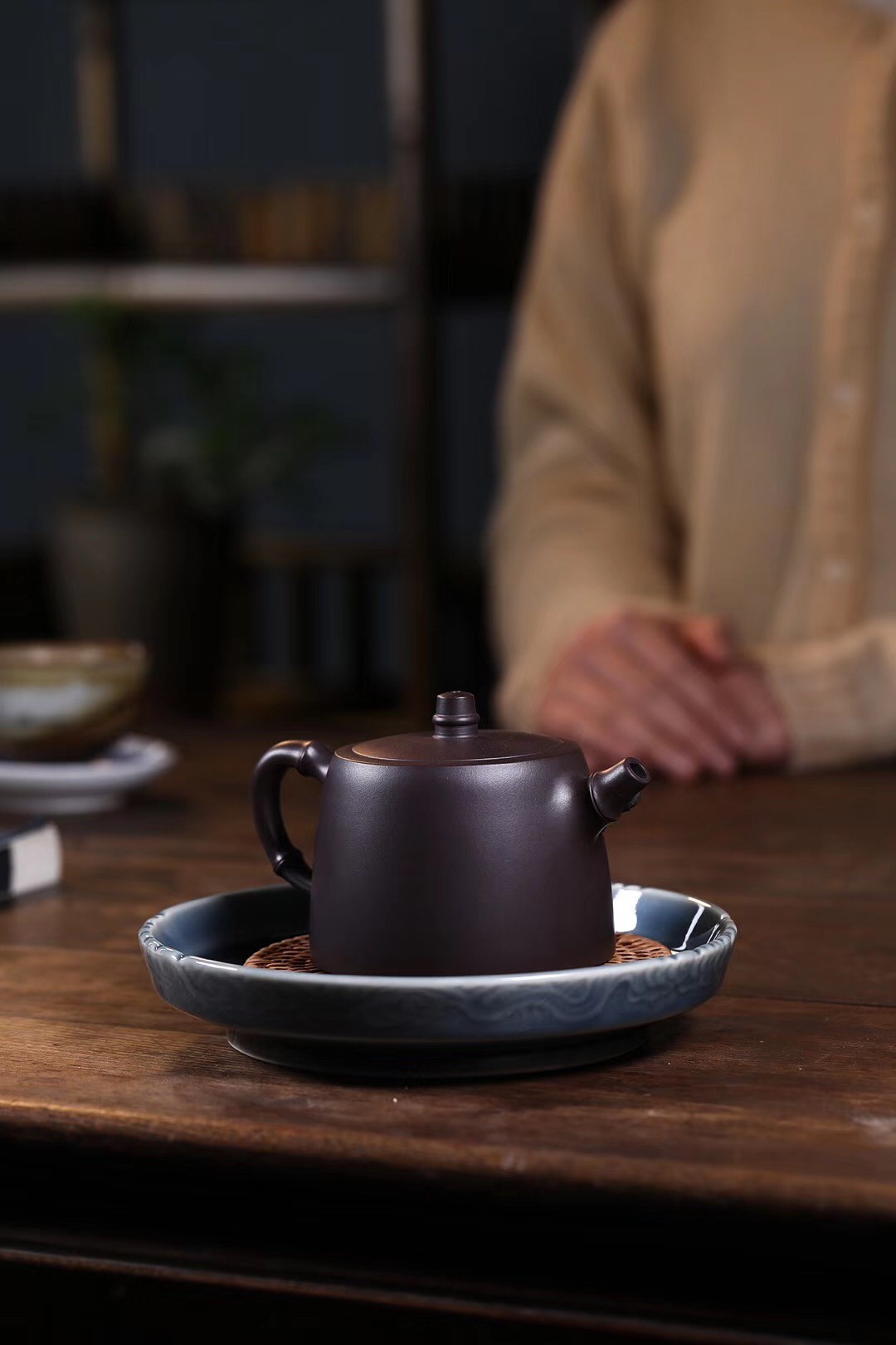 戚志君作品 竹节井栏