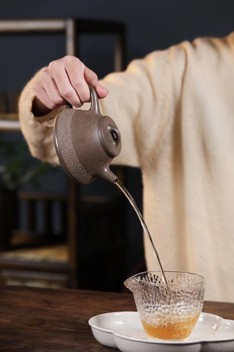 戚志君作品 子冶石瓢