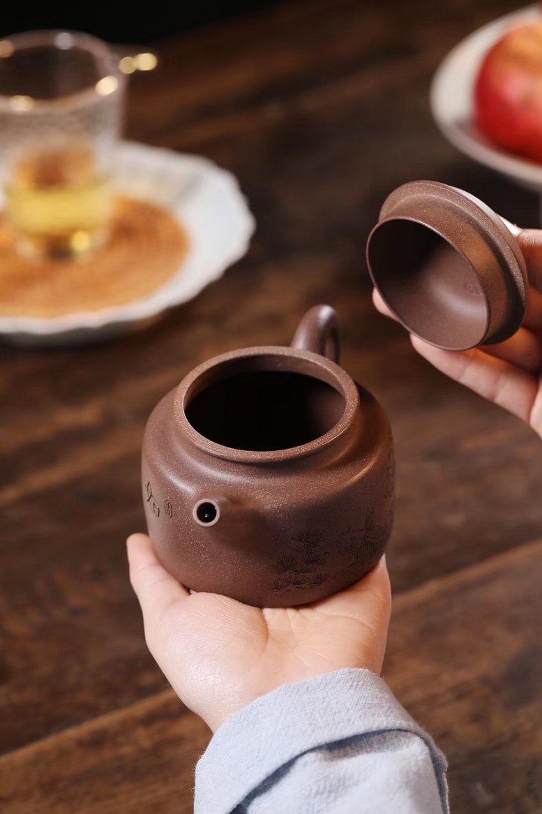 戚志君作品 德钟