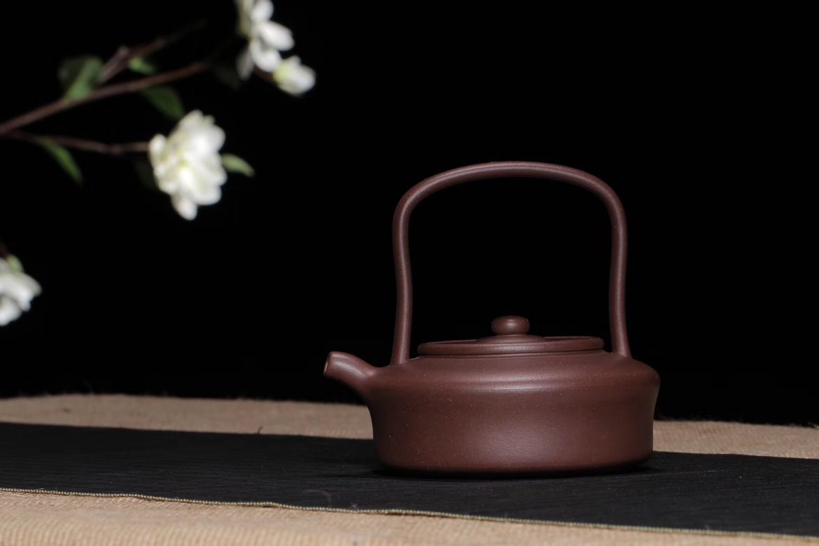 沈洪斌作品 玉扁提梁