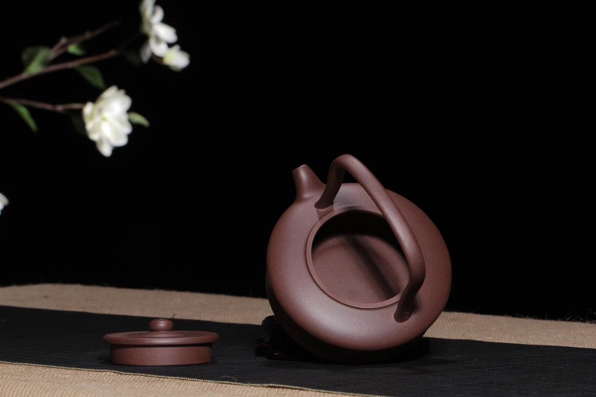 沈洪斌作品 玉扁提梁