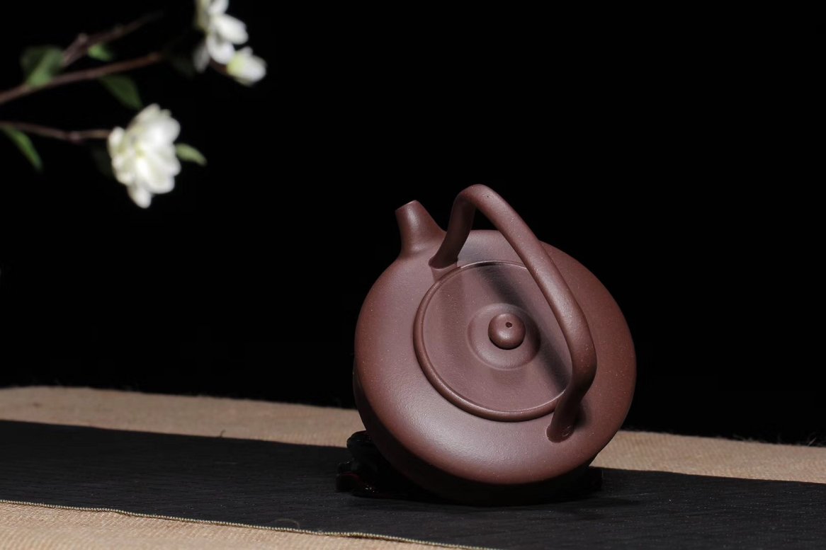 沈洪斌作品 玉扁提梁