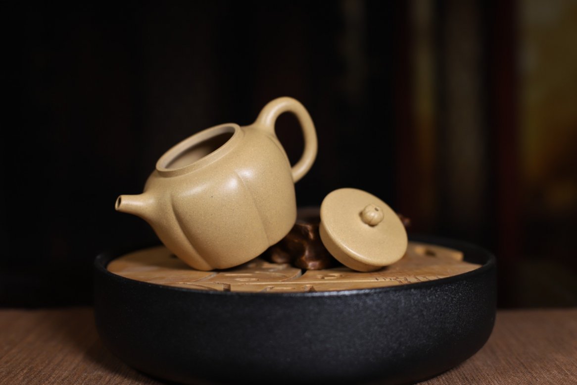 蒋芳仙作品 菊蕾