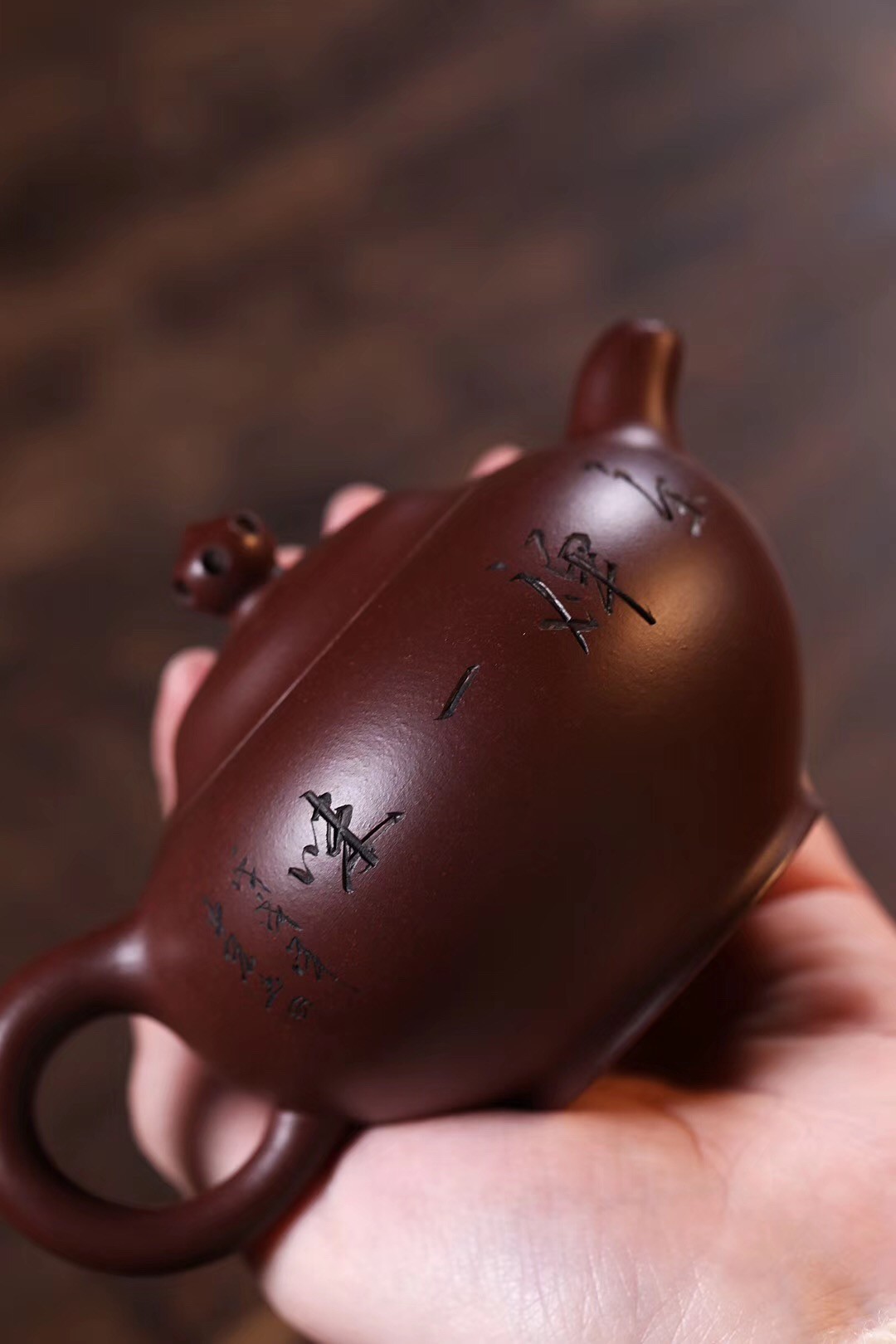 戚志君作品 宫灯
