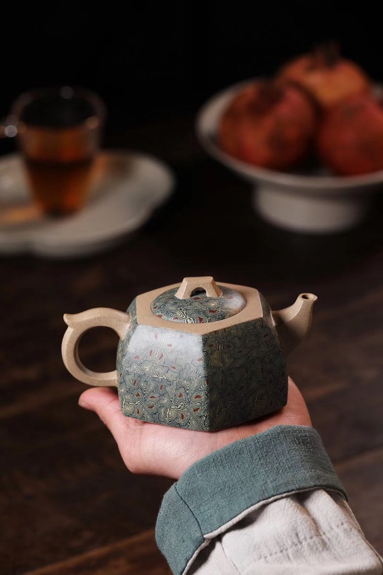 戚志君作品 六方井栏