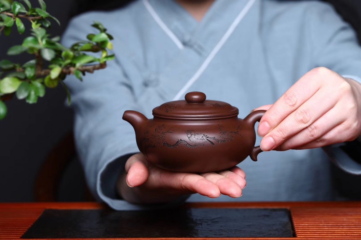 张菊仙作品 扁鼓