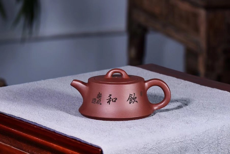 张菊仙作品 金钟