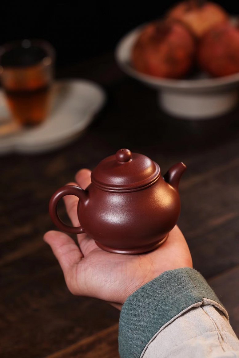戚志君作品 潘壶