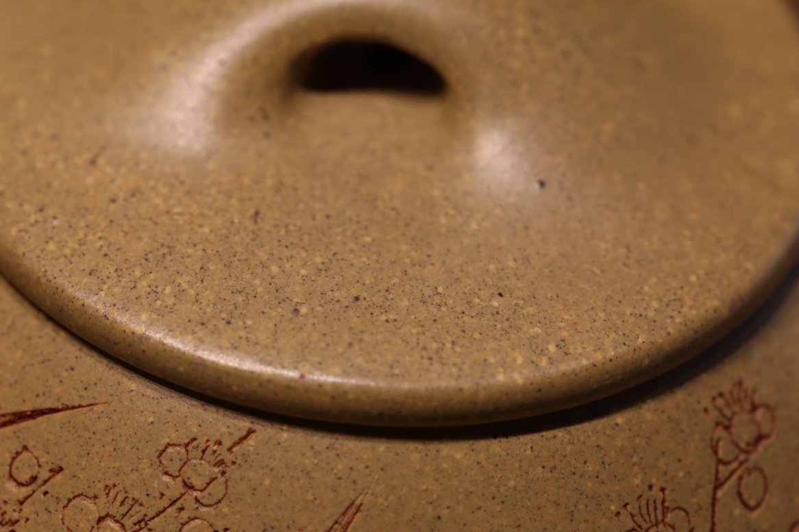 蒋芳仙作品 刻梅石瓢