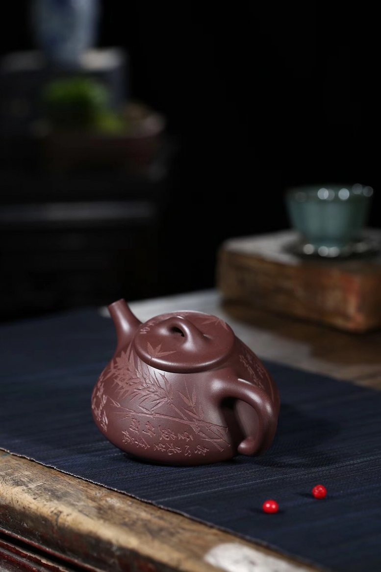 张伟军作品 子治石瓢