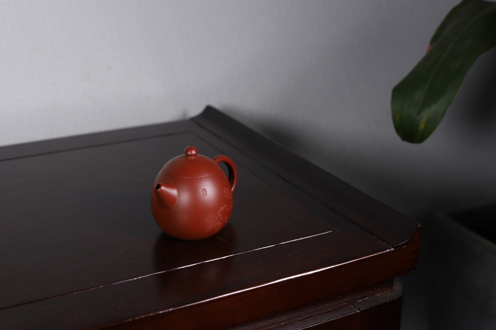 李群作品 龙蛋