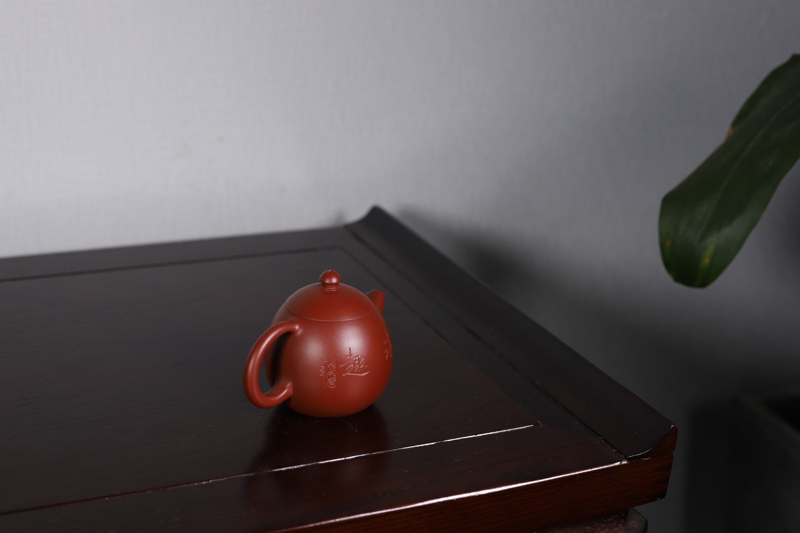 李群作品 龙蛋