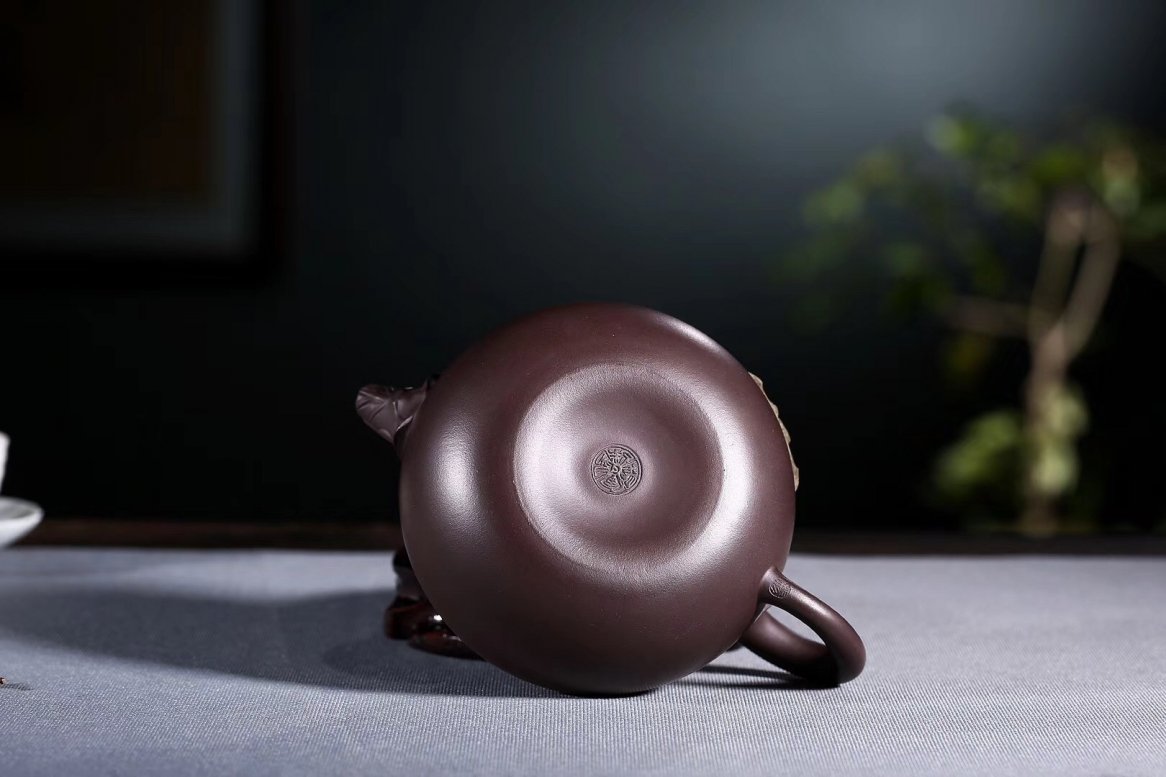 杨军保作品 荷塘情趣