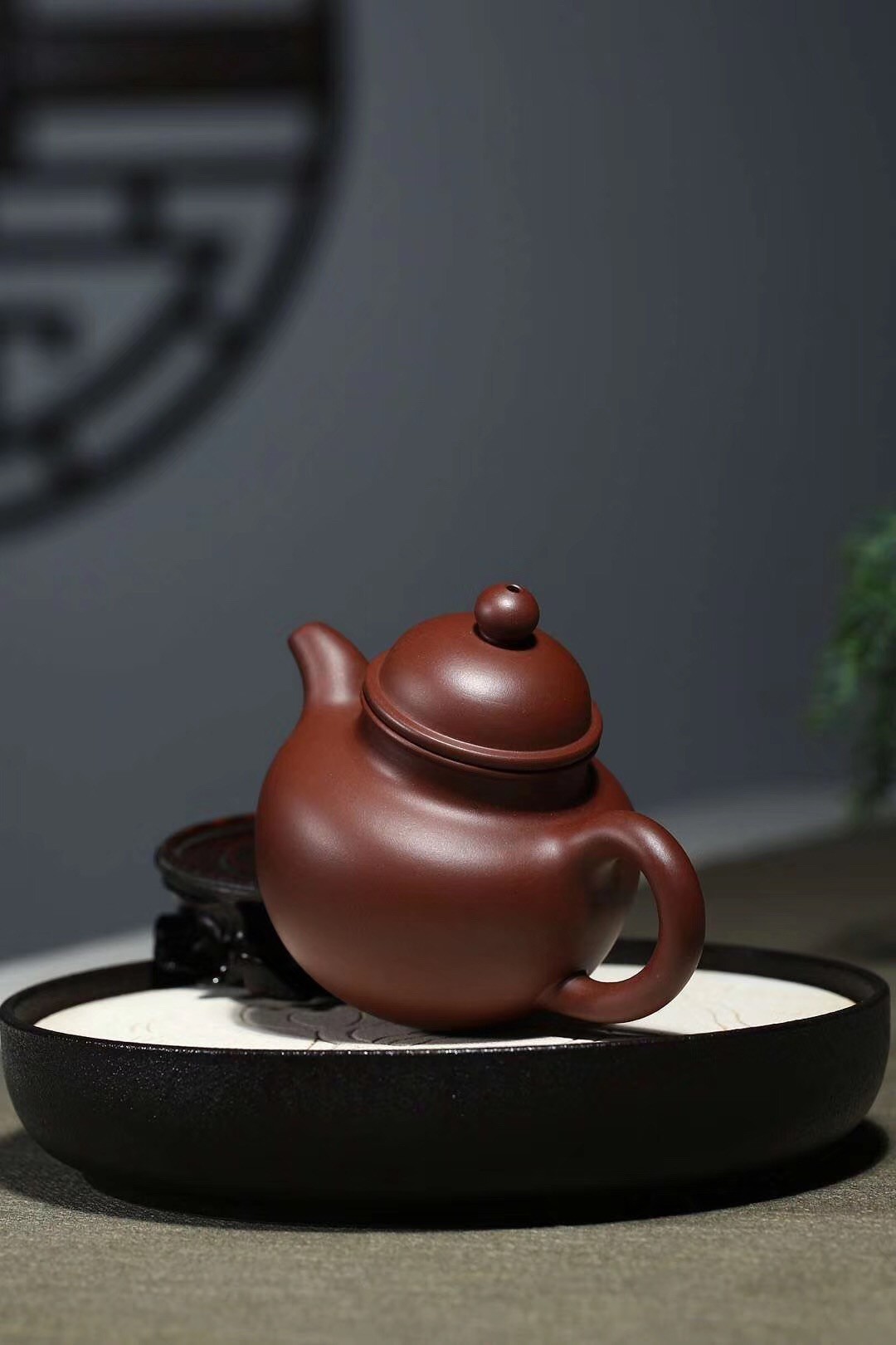 一由作品 掇球