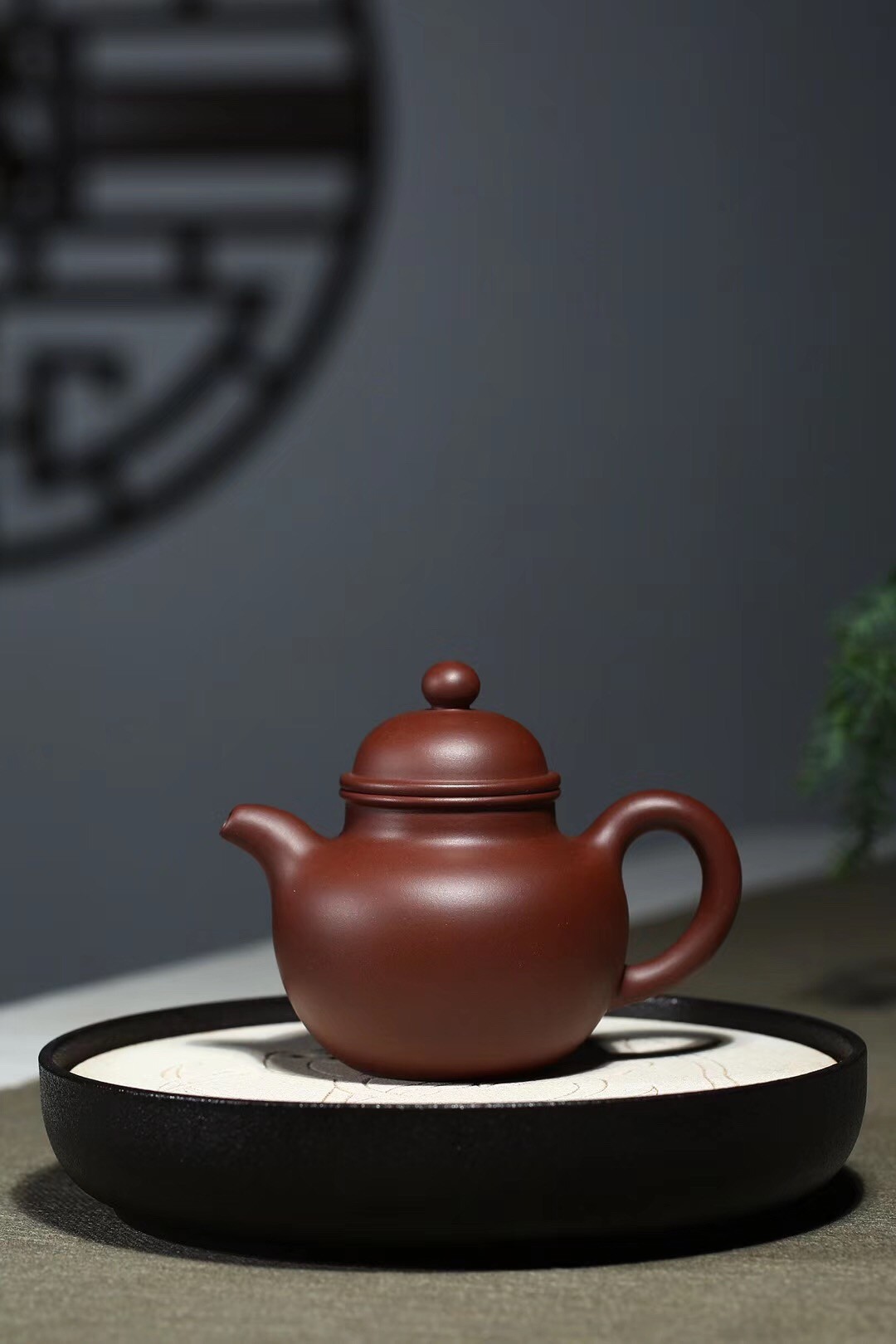 一由作品 掇球
