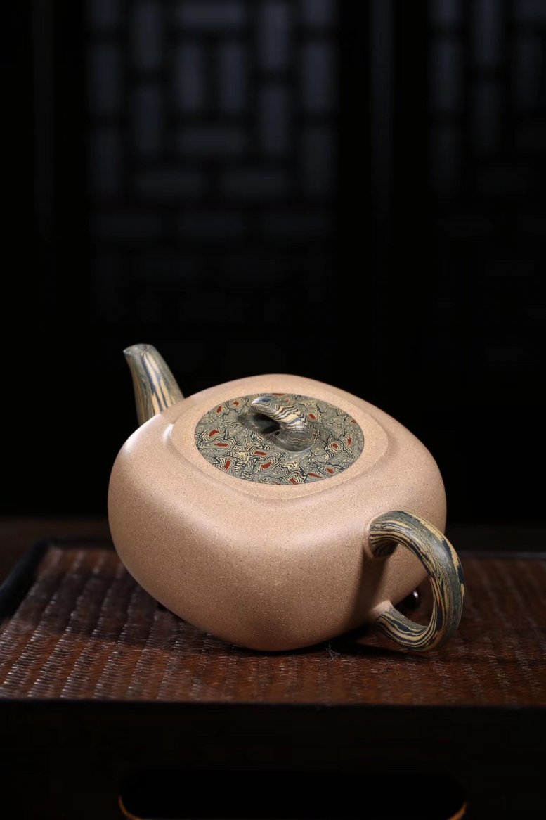 杨军保作品 绞泥愚方