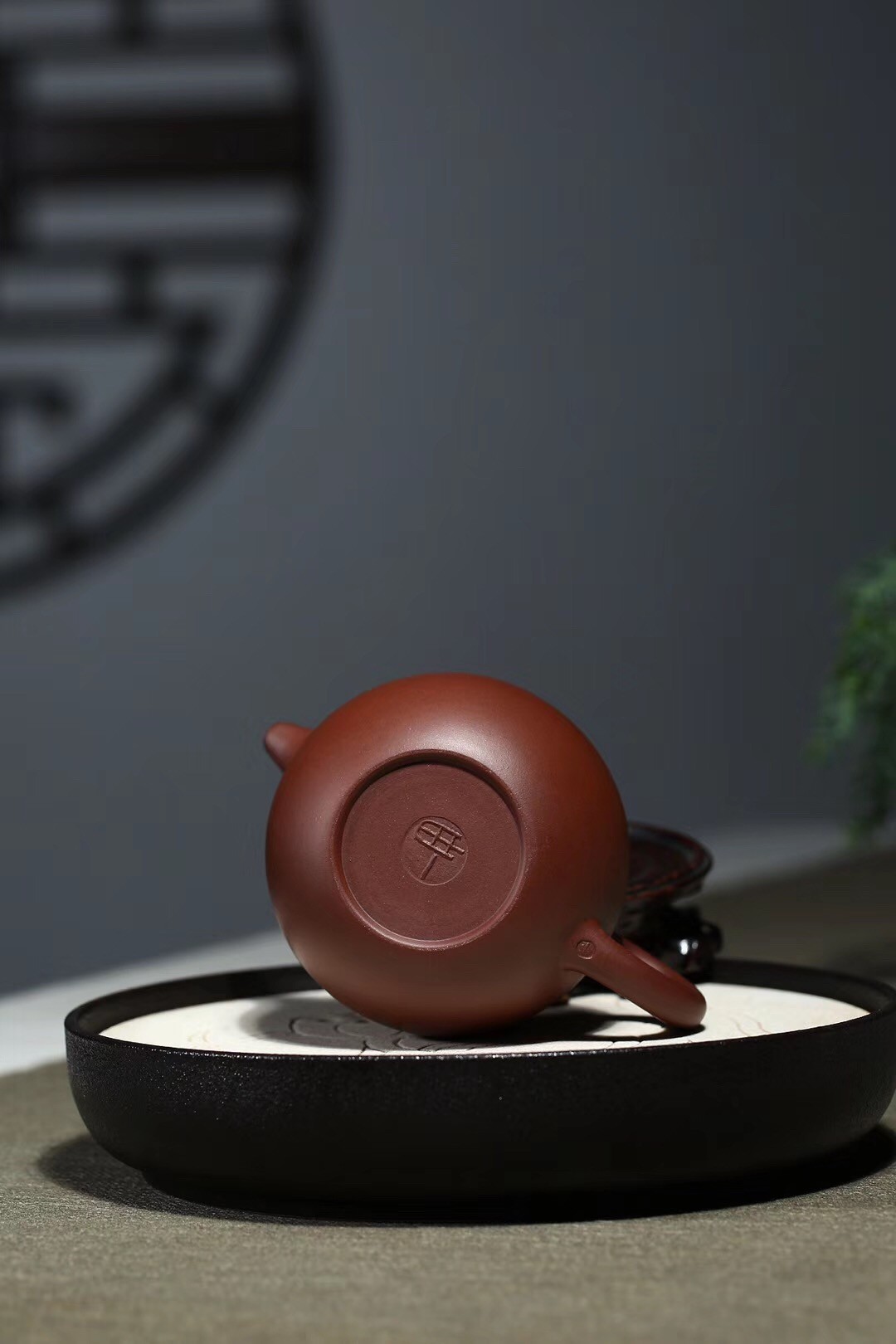 一由作品 掇球