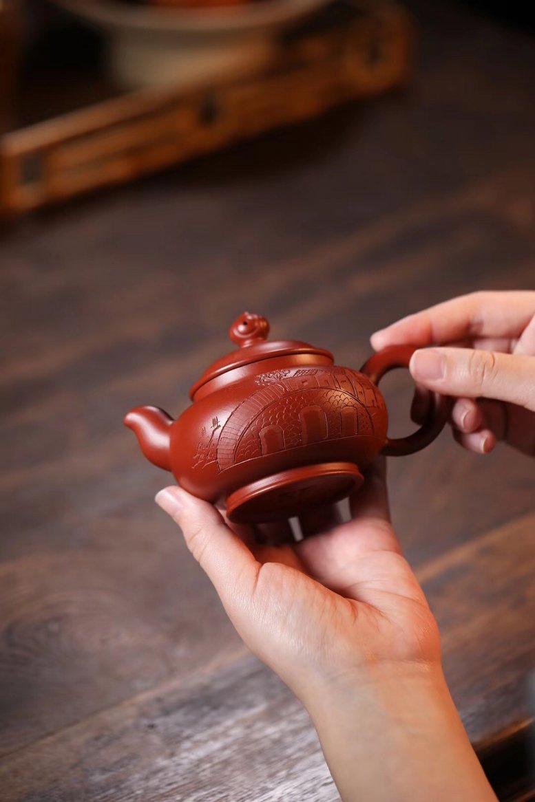 戚志君作品 江南小城