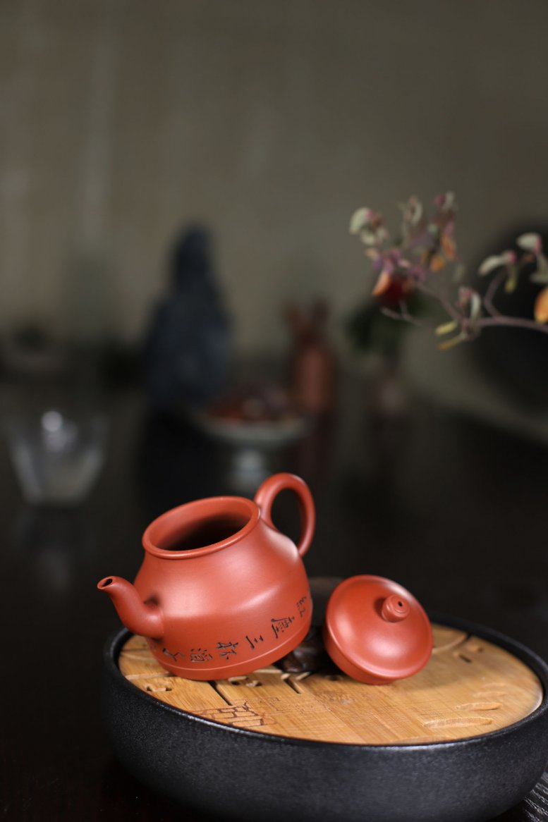 张菊仙作品 饮月