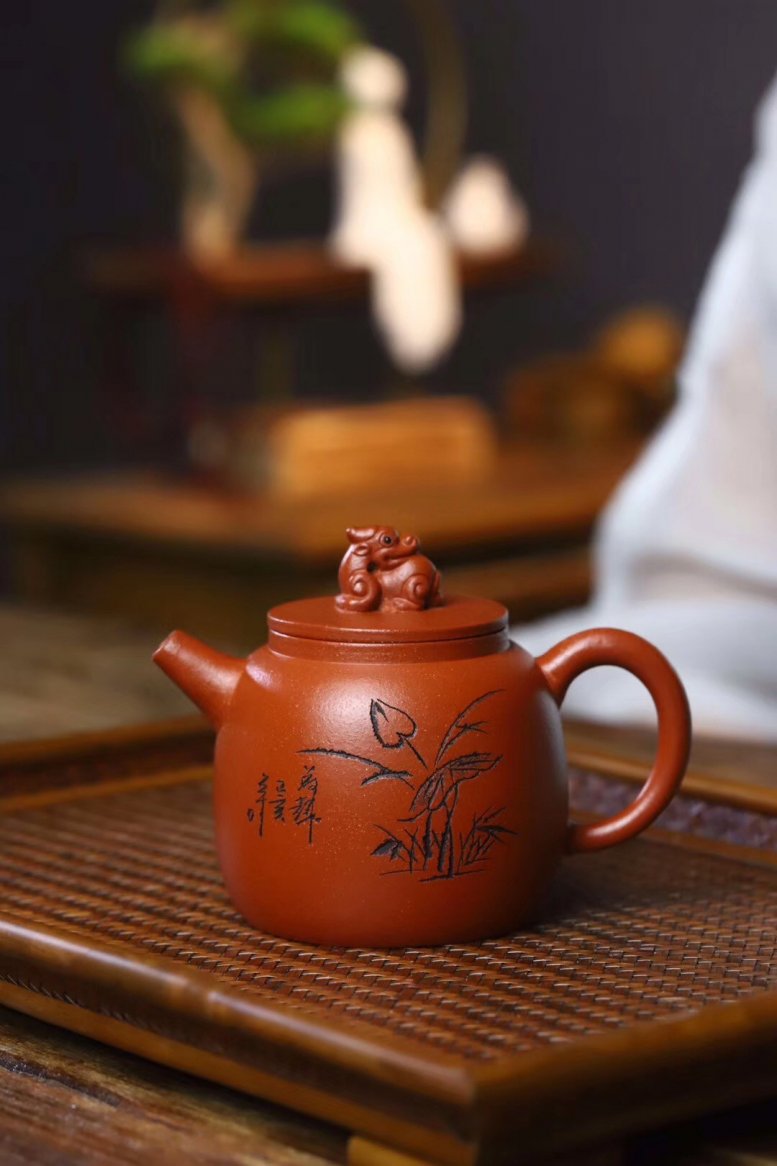 徐霞作品 麒麟壶