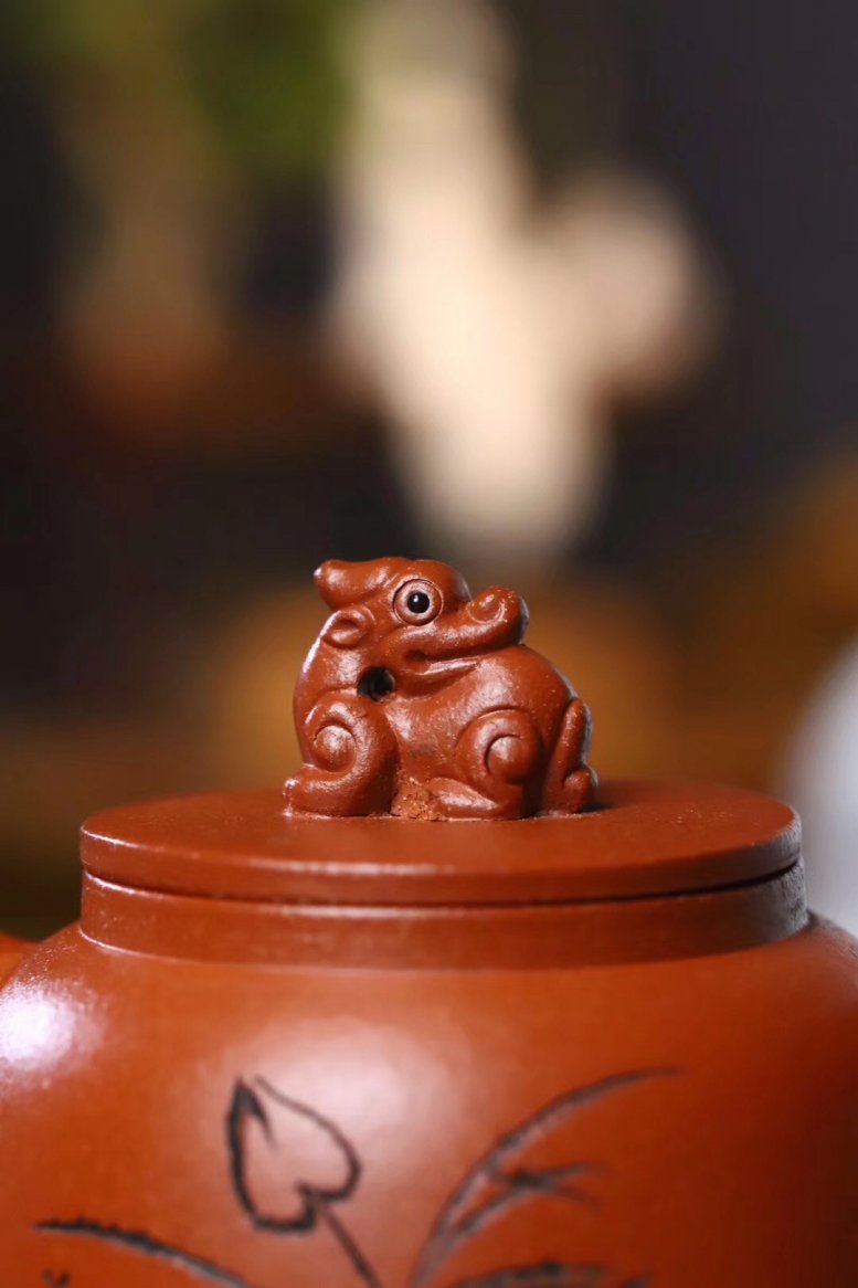 徐霞作品 麒麟壶
