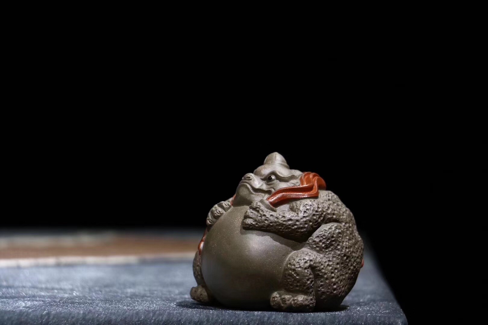悠然紫砂作品 蟾仙