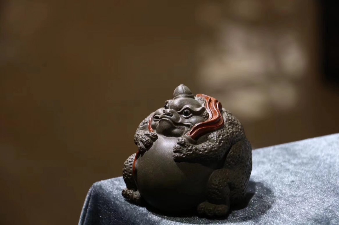悠然紫砂作品 蟾仙