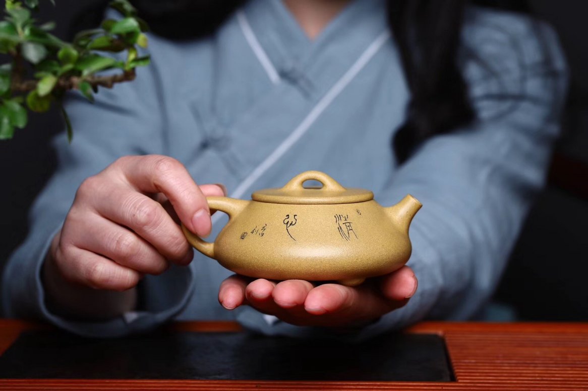 范永芳作品 石瓢